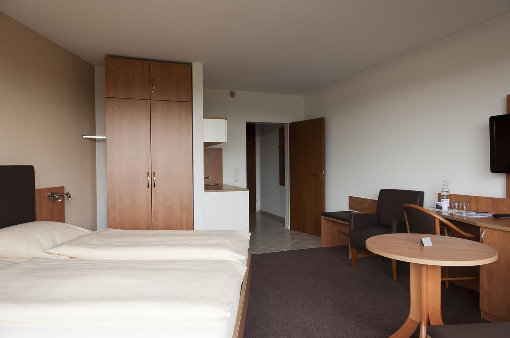 Hotel Haus Deutsch Krone Bad Essen Ruang foto