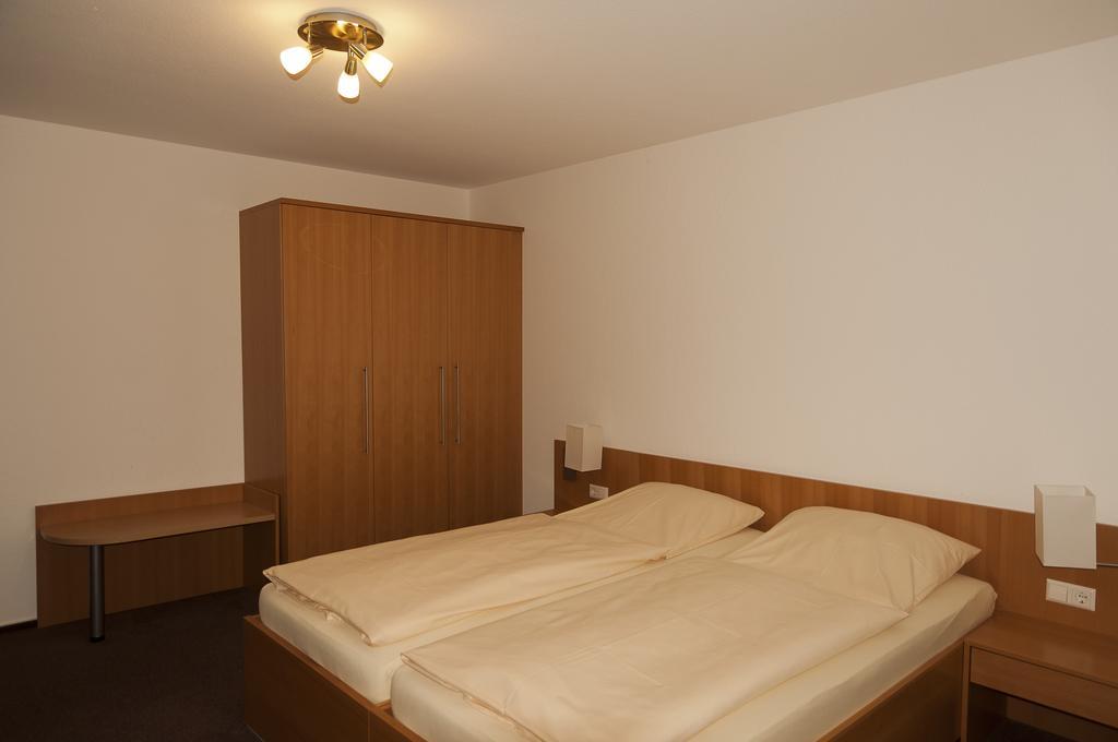 Hotel Haus Deutsch Krone Bad Essen Ruang foto
